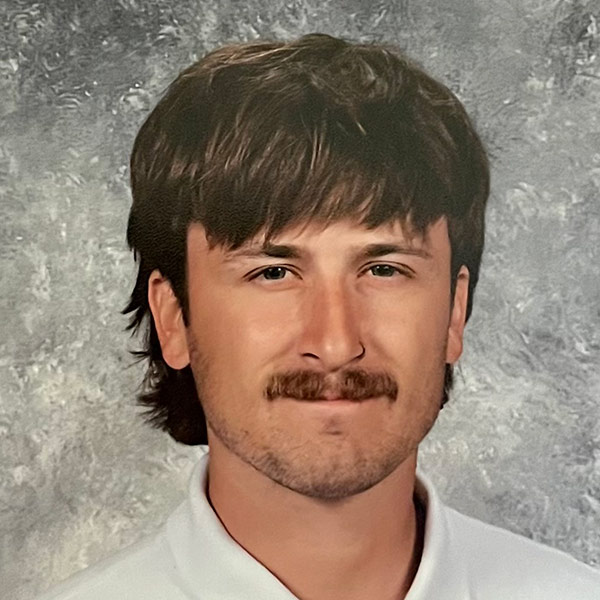 portrait of Levi Harper '22